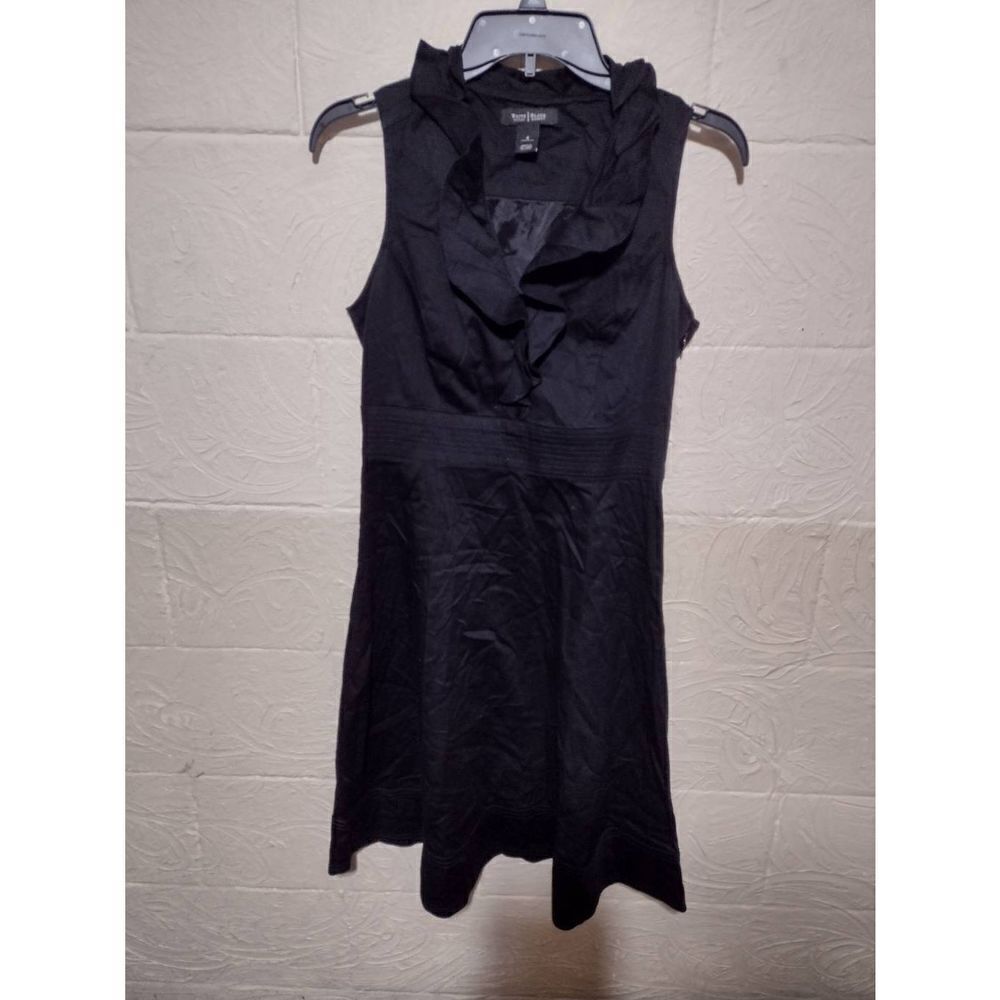 WHBM White House Black Market Size 4 Little Black Dress